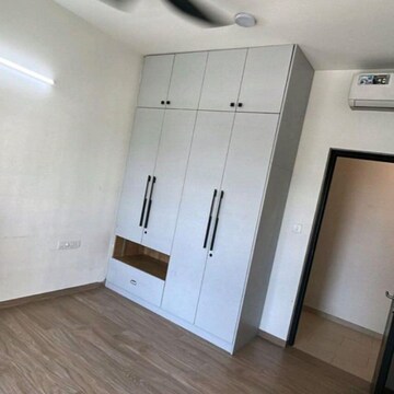 Room in 3 BHK Apartment at Sobha City Gurgaon, Babupur Village – for Rent