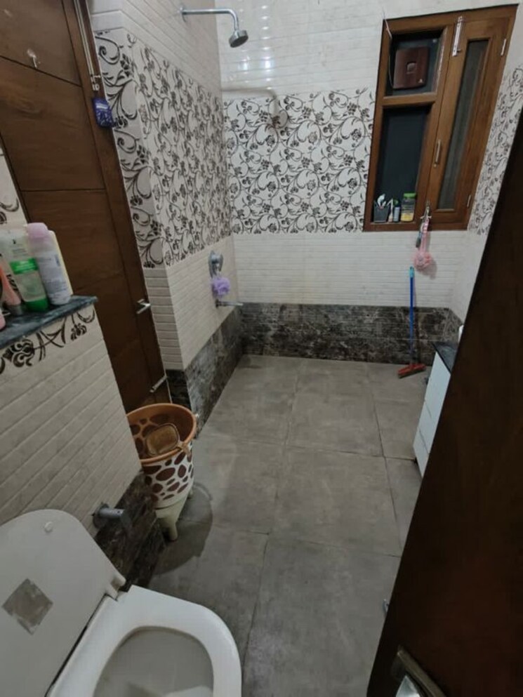 Bathroom, gmada-eco-city 3 Bedroom 1800 Sq.Ft. Apartment In North Mullanpur Chandigarh 9864482