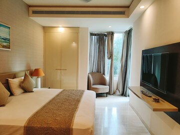 Living Room in 3.5 BHK Apartment at Elite Golf Green, Sector 79 – for Rent