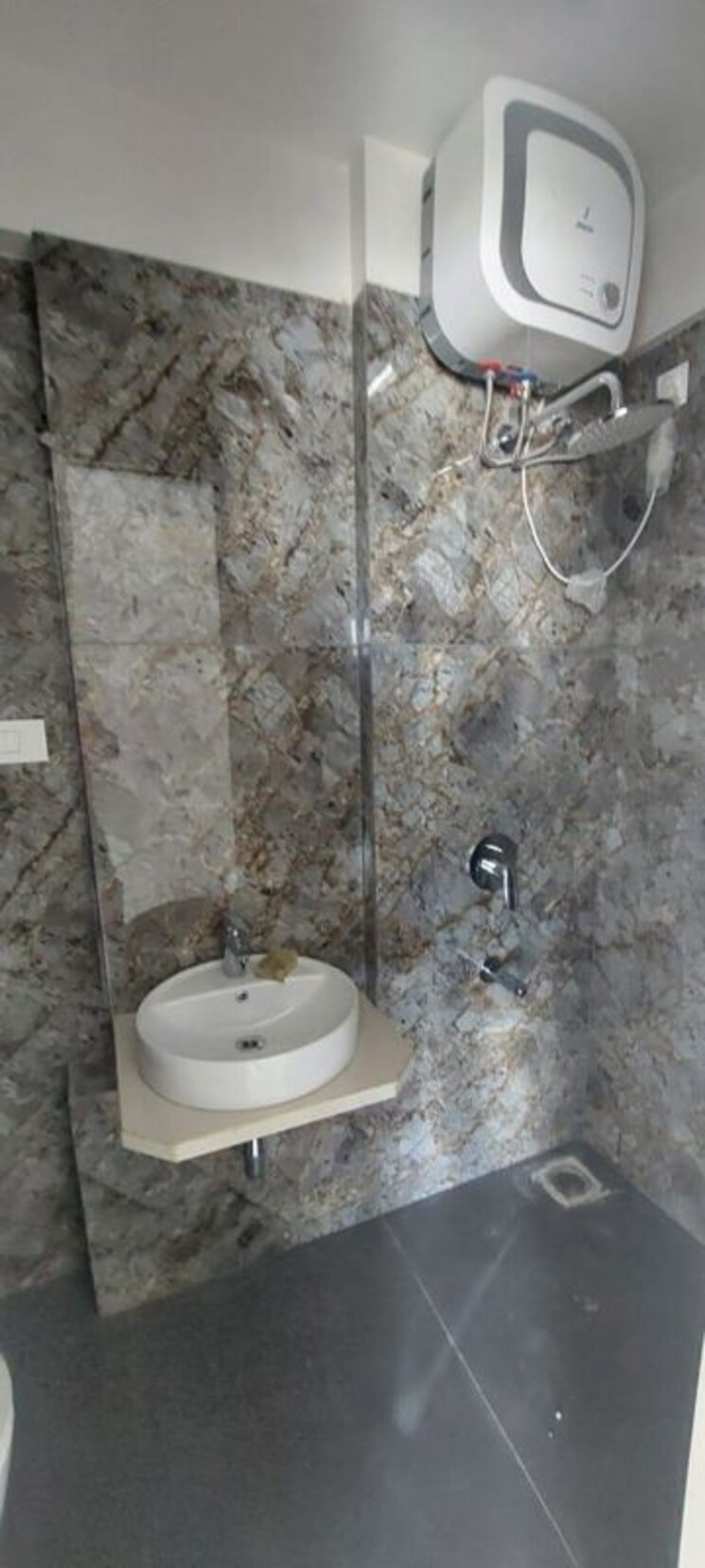 Bathroom, deonar-apartments 2 Bedroom 750 Sq.Ft. Apartment In Chembur Mumbai 9864577