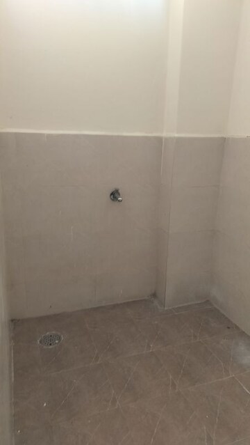 Room in 2 BHK Apartment at Jubilee Hills – for Rent