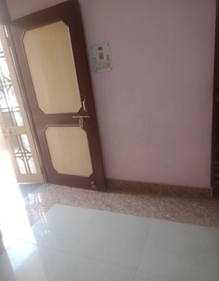 Room, aliganj 2 Bedroom 820 Sq.Ft. Independent House In Aliganj Lucknow 9864581