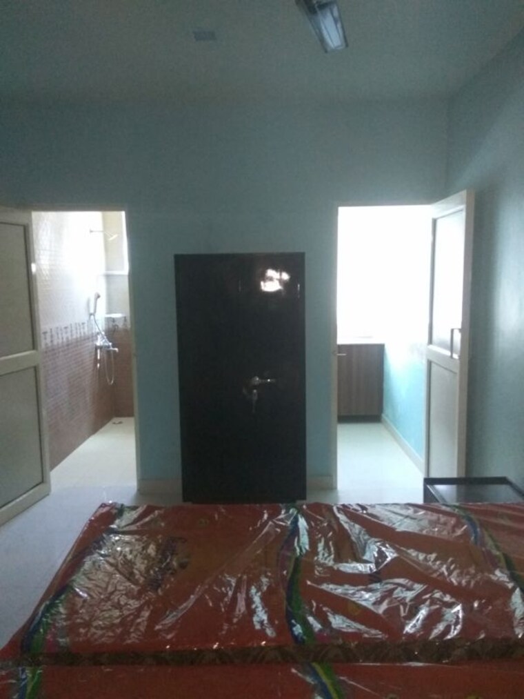 Bedroom, greater kailash i Studio 450 Sq.Ft. Builder Floor In Greater Kailash I Delhi 9864584