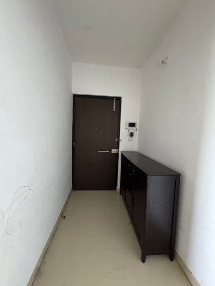 Room, lodha-splendora 3 Bedroom 953 Sq.Ft. Apartment In Ghodbunder Road Thane 9864590