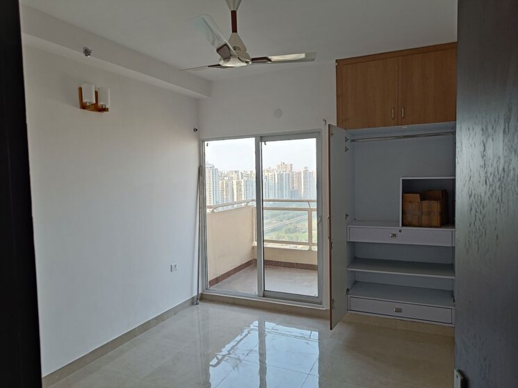 Room, elite-golf-green 3 Bedroom 1645 Sq.Ft. Apartment In Sector 79 Noida 9864580