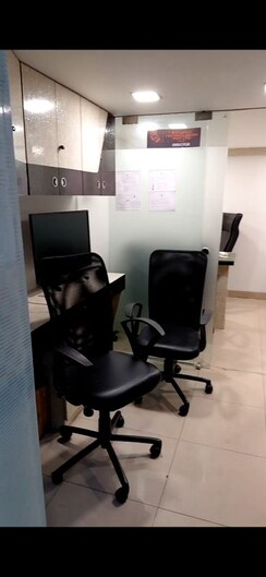 Office Space For Rent in Crystal Plaza Andheri West