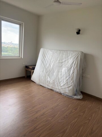 Room in 2 BHK Apartment at Prestige Misty Waters, Hebbal – for Sale