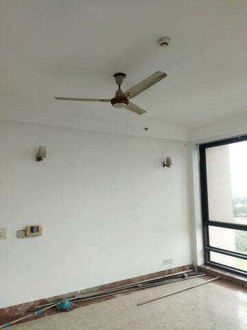 Furnished Amenities in 1 BHK Apartment at Jaypee Green Crescent Court, Jaypee Greens – for Rent