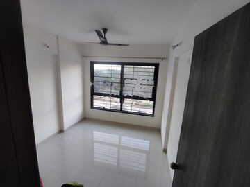 Room in 2 BHK Apartment at Kohinoor Coral Phase 3, Hinjewadi – for Rent