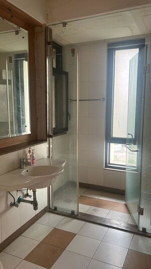 Kitchen in 3 BHK Apartment at Jaypee Green Crescent Court, Jaypee Greens – for Rent