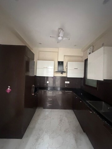 Kitchen in 3 BHK Builder Floor at Sector 52 – for Rent