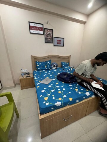 Bedroom in 1 RK Builder Floor at Ardee Mall, Sector 52 – for Rent