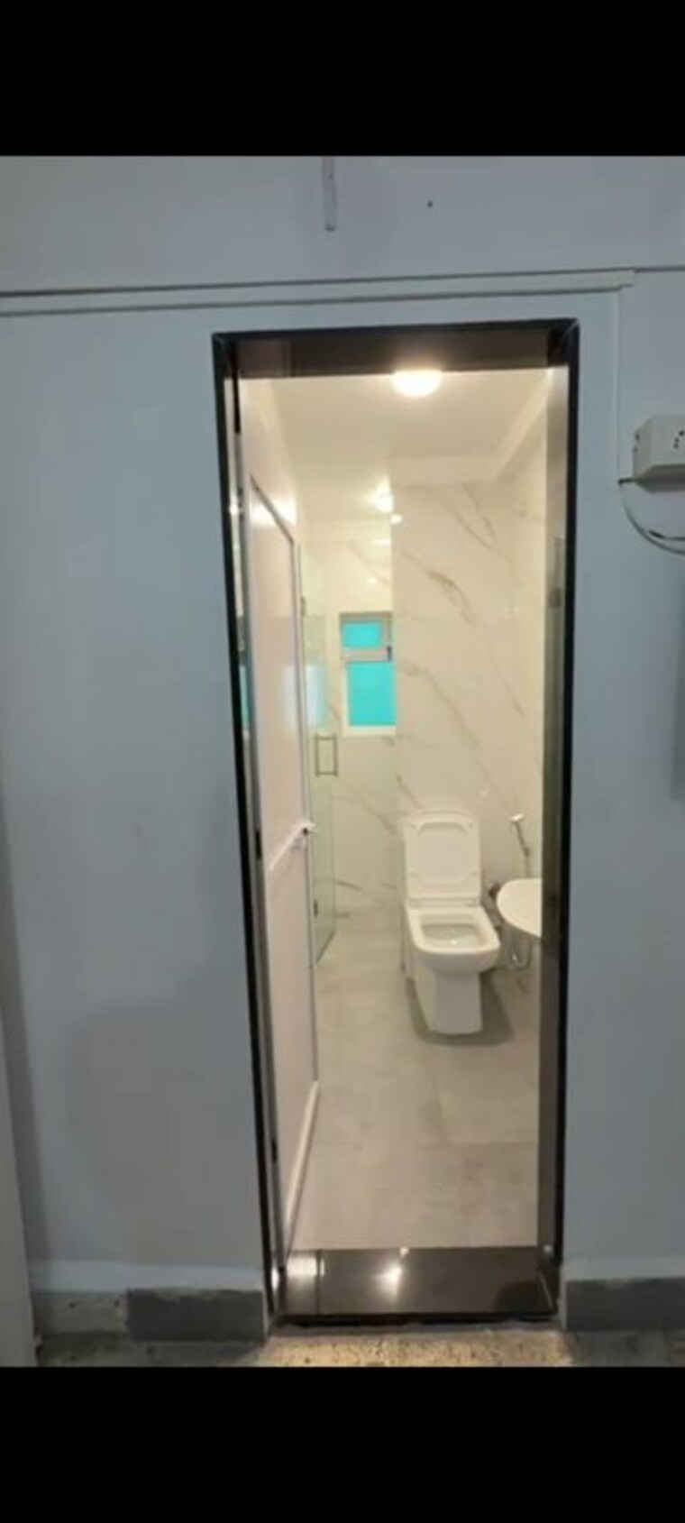 Bathroom, abdul-hussain-potia-apartment 3 Bedroom 750 Sq.Ft. Apartment In Kamathipura Mumbai 9864685