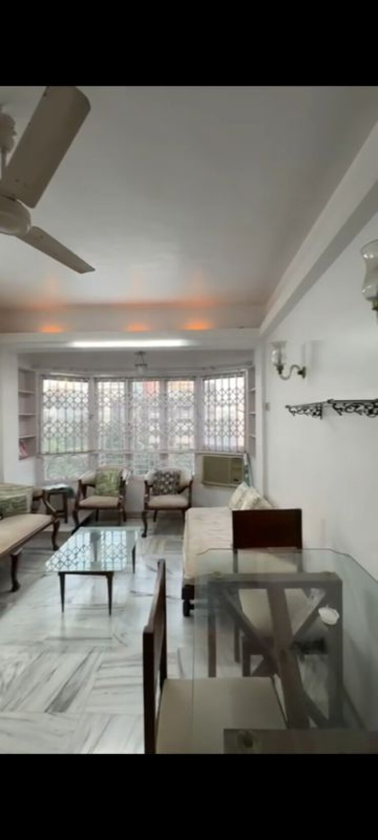 Living Room, abdul-hussain-potia-apartment 3 Bedroom 750 Sq.Ft. Apartment In Kamathipura Mumbai 9864685