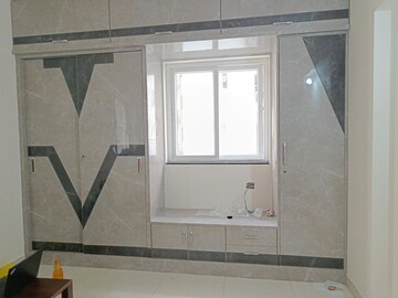 Furnished Amenities in 2 BHK Apartment at Sai Nagar – for Rent