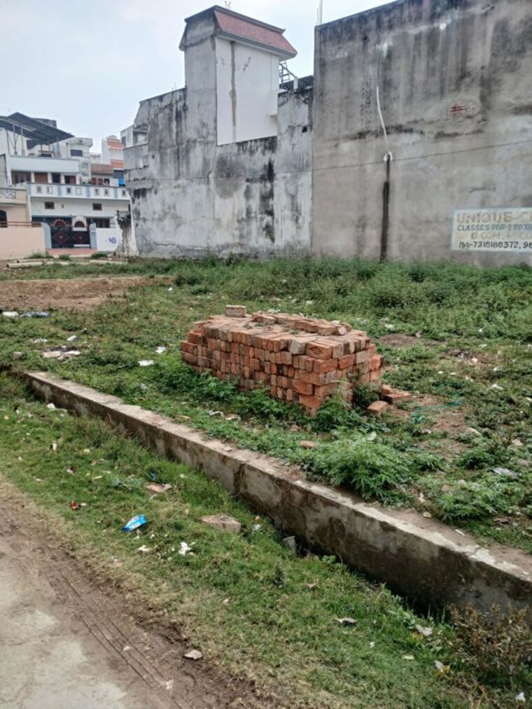 undefined, gomti nagar  800 Sq.Ft. Plot In Gomti Nagar Lucknow 9864695