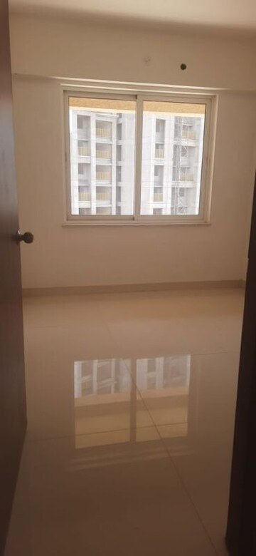 Room in 1 BHK Apartment at Oxyfresh Homes, Rohinjan – for Sale
