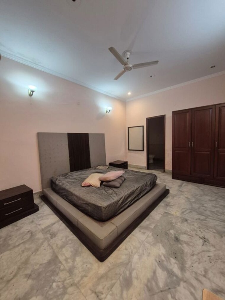 Bedroom, ansal-sushant-apartments 3 Bedroom 300 Sq.Ft. Builder Floor In Sushant Lok I Gurgaon 9864707