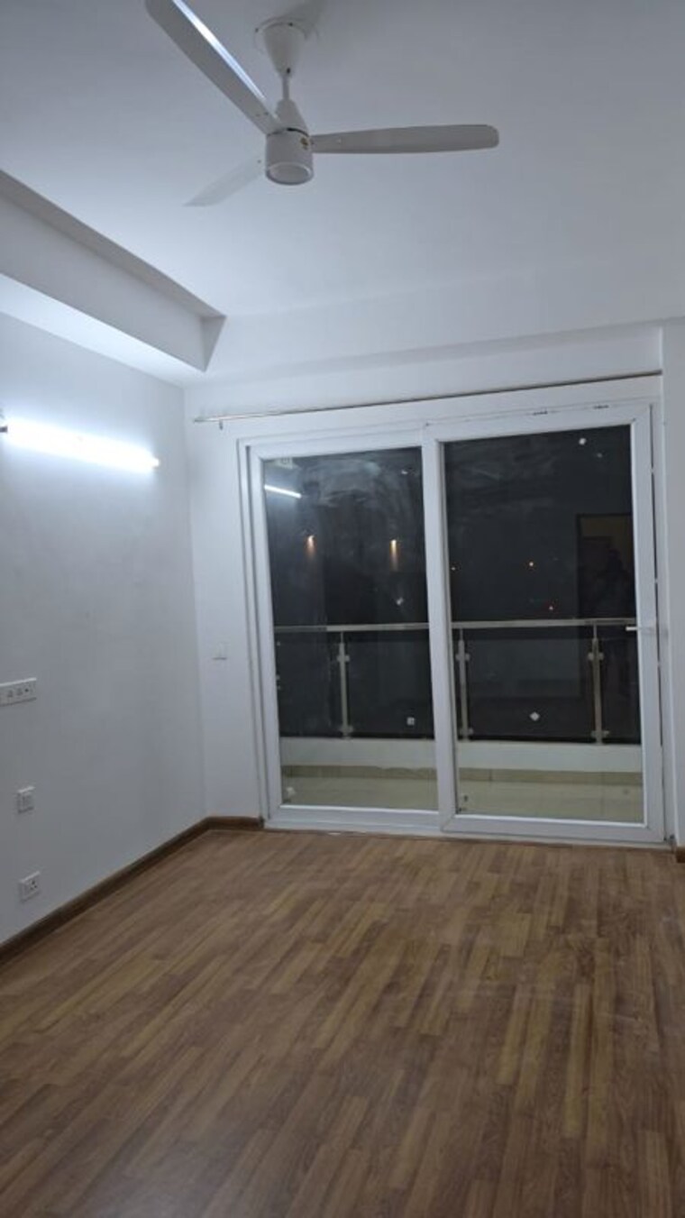 Room, ss-linden 4 Bedroom 2741 Sq.Ft. Apartment In Sector 84 Gurgaon 9864711