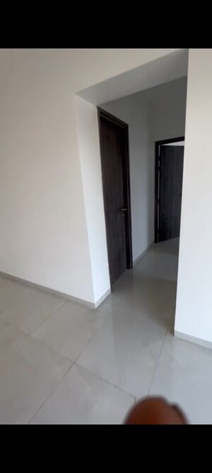 Room in 1 BHK Apartment at IM Applaud 38, Goregaon East – for Rent