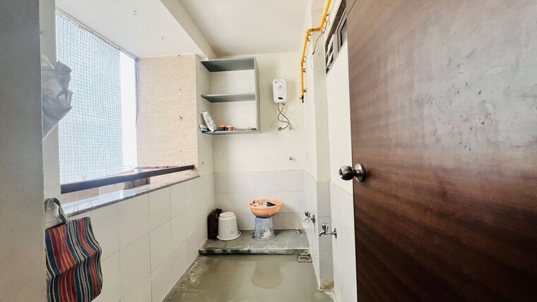 Bathroom, prahlad nagar 3 Bedroom 1750 Sq.Ft. Apartment In Prahlad Nagar Ahmedabad 9864664
