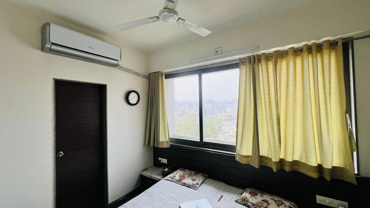 Bedroom, prahlad nagar 3 Bedroom 1750 Sq.Ft. Apartment In Prahlad Nagar Ahmedabad 9864664