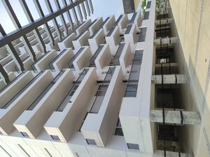 3.5 BHK Builder Floor For Rent in Sector 52