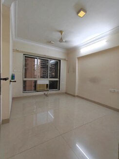 3 BHK Apartment For Rent in Yarrow Apartment