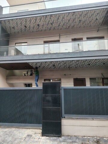 6 BHK Builder Floor – Exterior View View at Dhakoli - for Sale