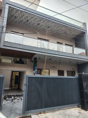 6 BHK Builder Floor – Exterior View View at Dhakoli - for Sale