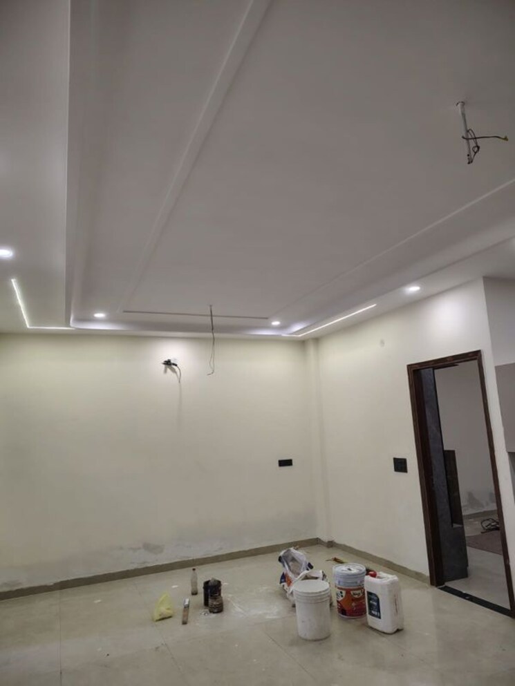 undefined, dhakoli 6 Bedroom 225 Sq.Yd. Builder Floor In Dhakoli Zirakpur 9864746