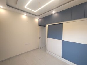 Room in 3 BHK Apartment at Casagrand Boulevard, Hennur Road – for Rent