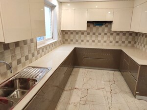Kitchen in 4 BHK Builder Floor at Sector 31 – for Rent