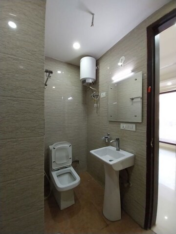 Bathroom in 4 BHK Builder Floor at AS Tower, Sector 45 – for Sale