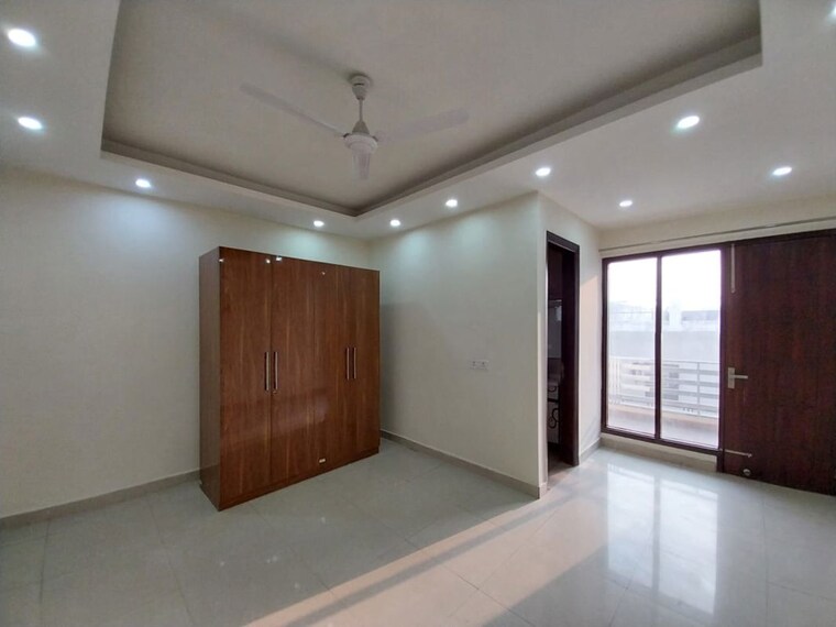 Room, as-tower 4 Bedroom 263 Sq.Ft. Builder Floor In Sector 45 Gurgaon 9864772