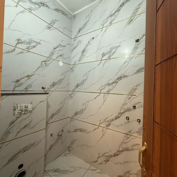 Attached Bathroom, kharar mohali road 3 Bedroom 151 Sq.Yd. Independent House In Kharar Mohali Road Kharar 9860110