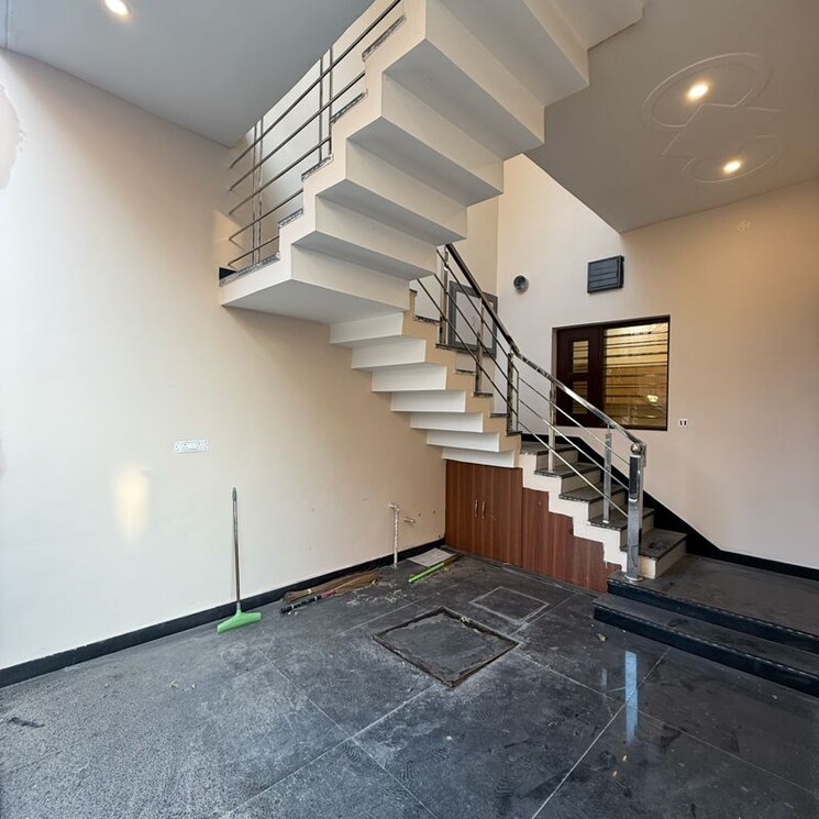 undefined, kharar mohali road 3 Bedroom 151 Sq.Yd. Independent House In Kharar Mohali Road Kharar 9860110