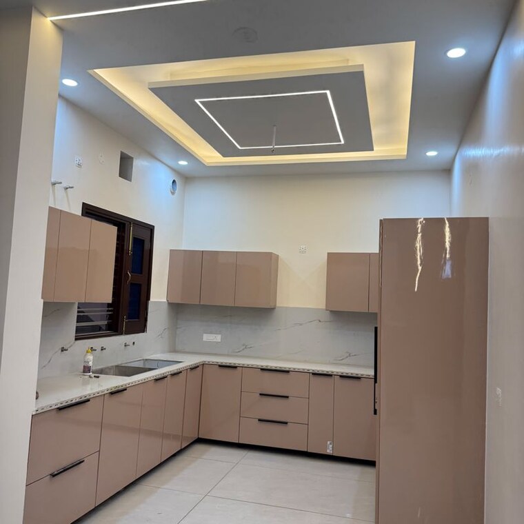 Kitchen, kharar mohali road 3 Bedroom 151 Sq.Yd. Independent House In Kharar Mohali Road Kharar 9860110