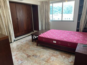 Bedroom in 2 BHK Apartment at Hiranandani Avalon, Powai – for Rent