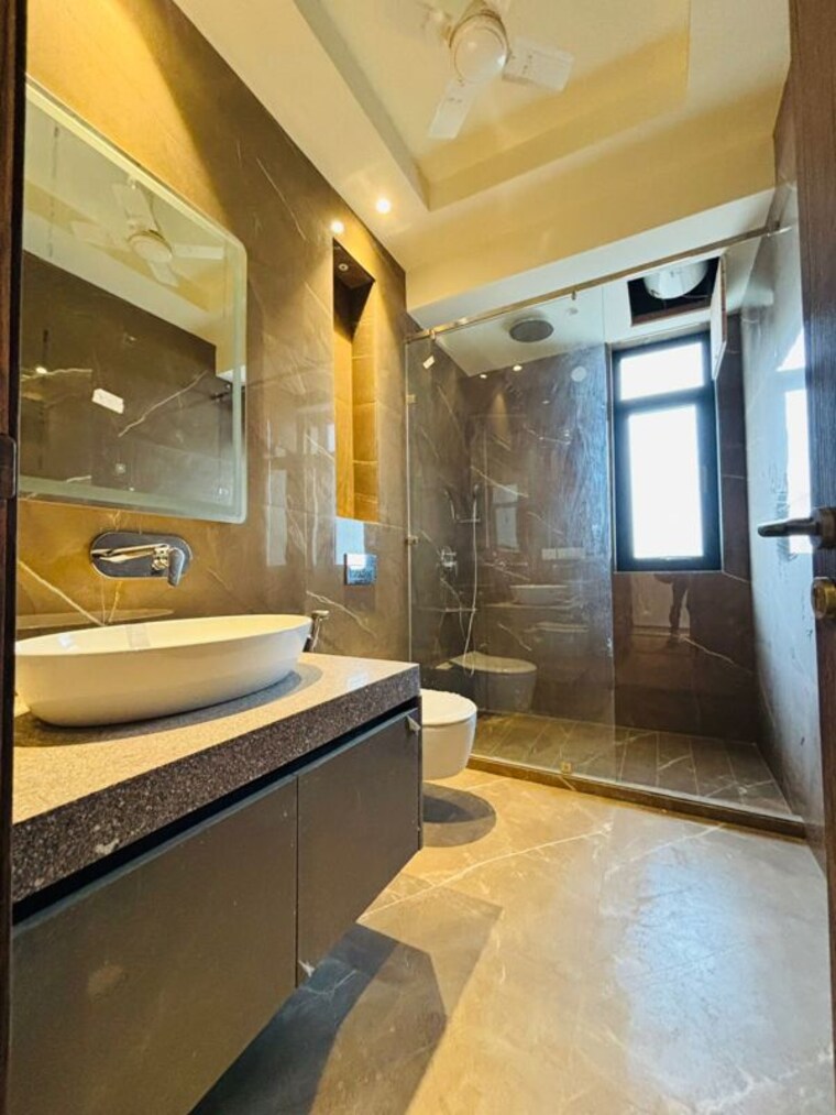 Kitchen, bptp-green-oaks 3 Bedroom 180 Sq.Yd. Builder Floor In Sector 70a Gurgaon 9864835