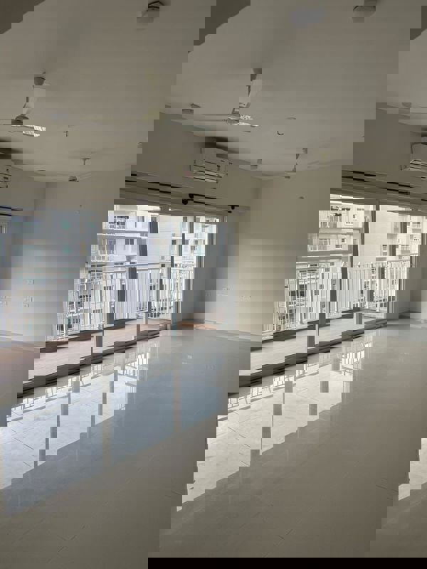 4 BHK + Servant Room Apartment For Rent in LnT Raintree Boulevard