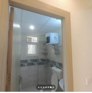 Furnished Amenities in 1 BHK Builder Floor at Saket – for Rent