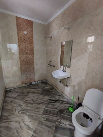 Bathroom in 3 BHK Builder Floor at Green Fields Colony – for Rent