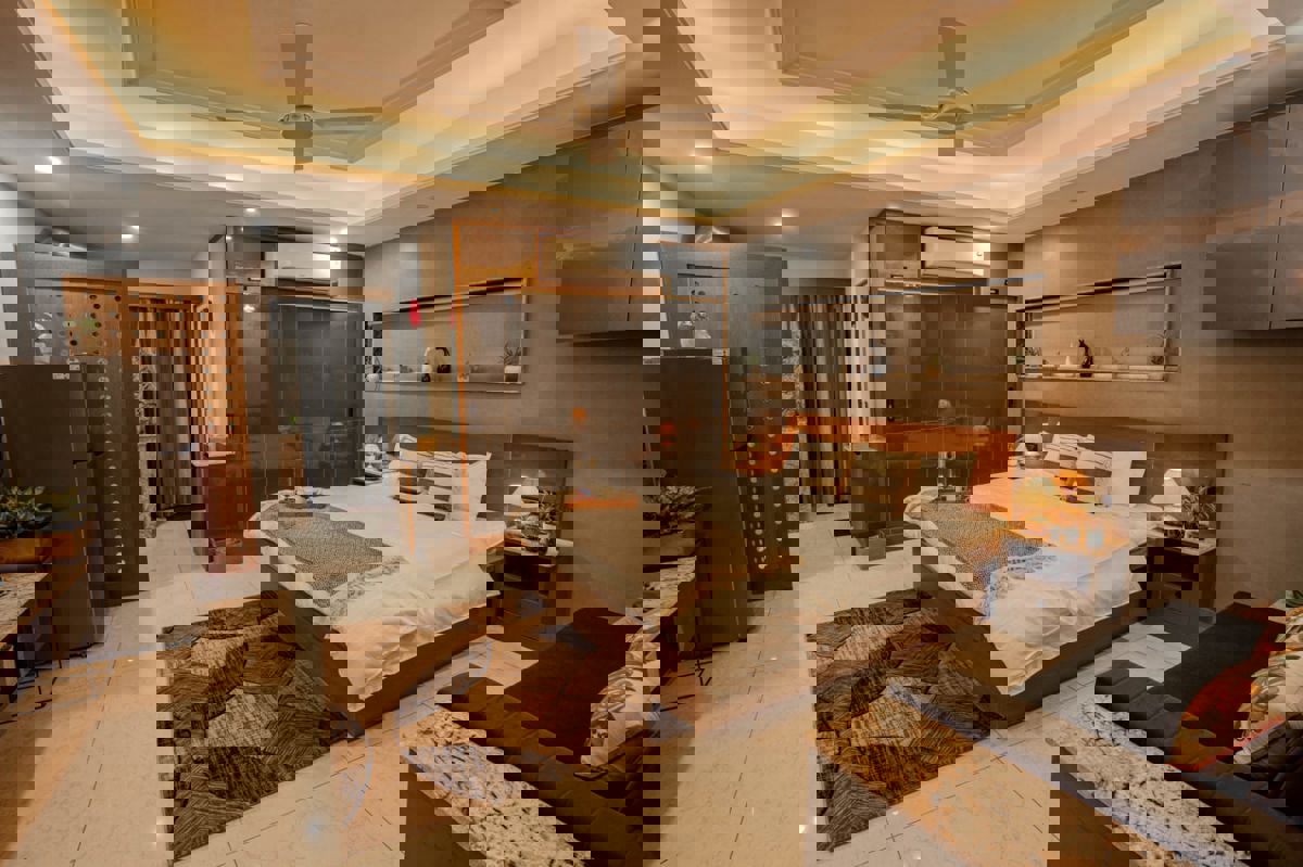 StudioBuilder Floor For Rent in Saurabh Niwas