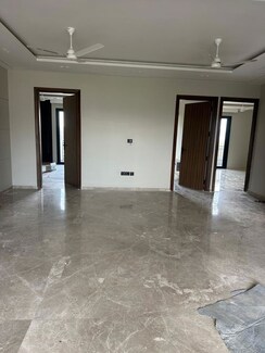 3 BHK Builder Floor For Sale in BPTP Green Oaks