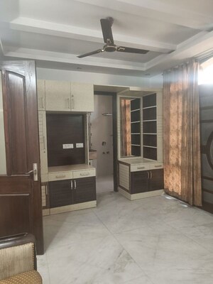 Living Room in 3 BHK Builder Floor at RWA Apartments Sector 52, Sector 52 – for Rent