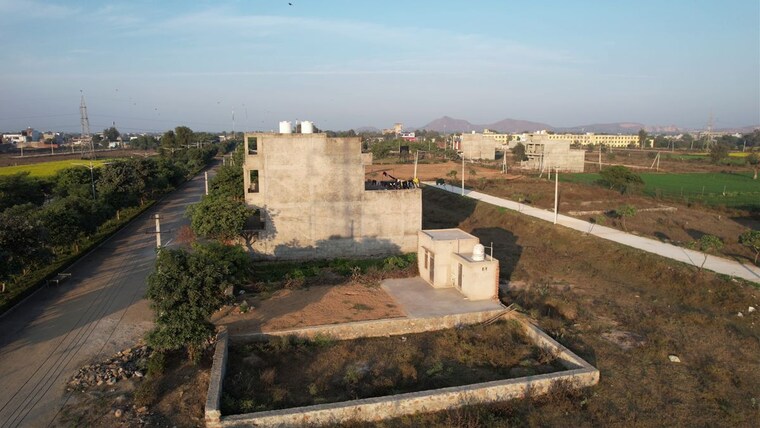Nearby, samola  208 Sq.Yd. Plot In Samola Alwar 9529026