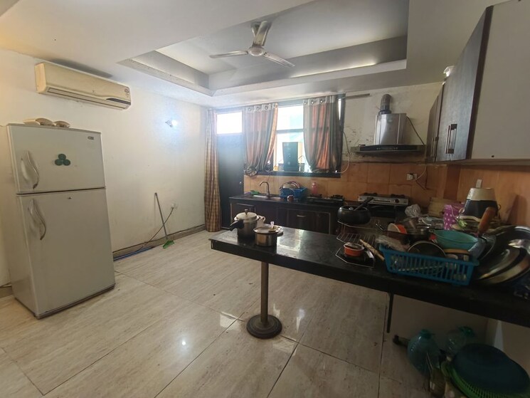 Kitchen, urban-green 1 RK 300 Sq.Ft. Apartment In Sector 39 Gurgaon 9864970