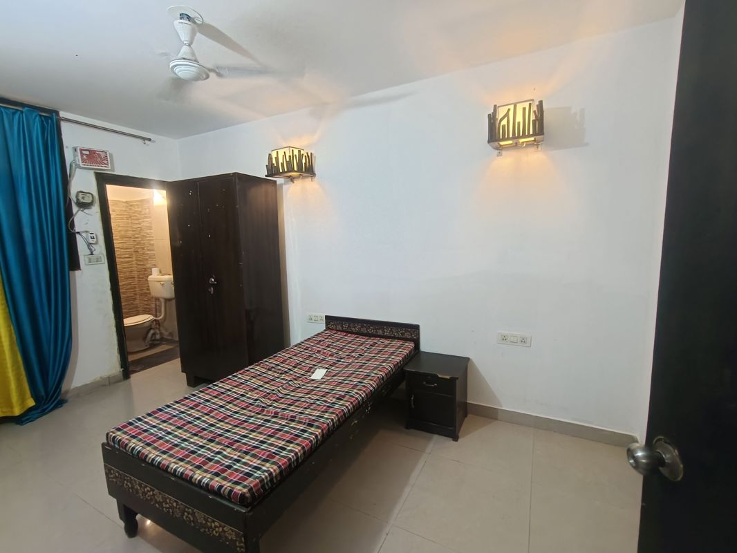 1 Rk  300 Sq.Ft. Apartment in Urban Green