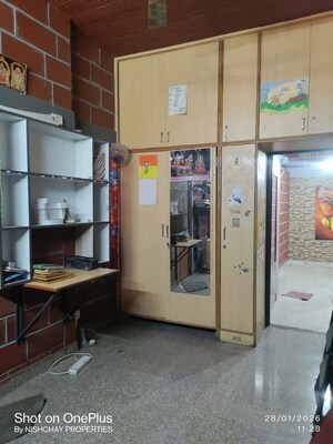 Room in 3 BHK Independent House at Hrbr Layout – for Rent